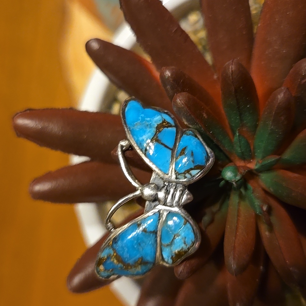 Sterling Silver and Turquoise Butterfly ring - Picture 6 of 7